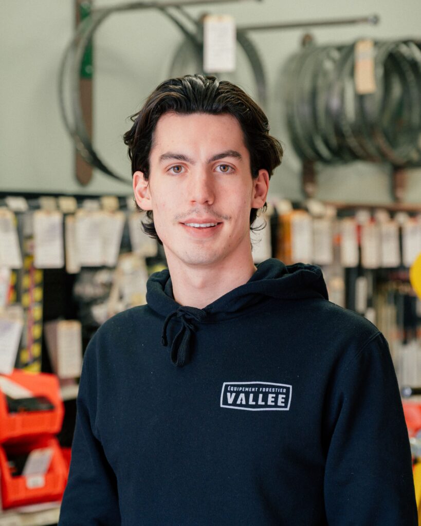 Antoine Morrissette - Développement Commercial chez Vallée Équipement Forestier