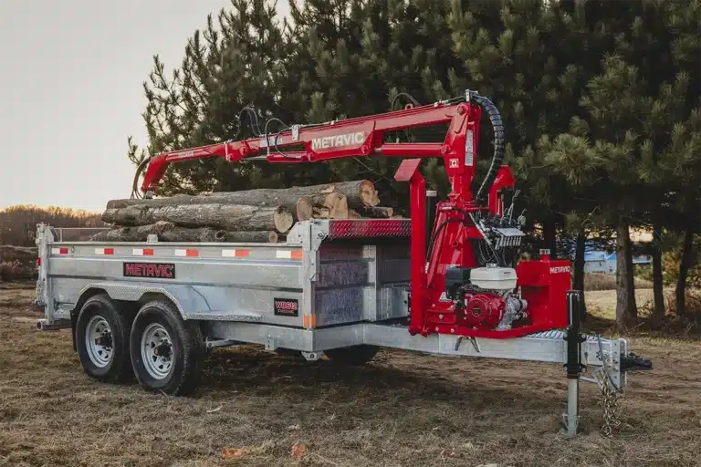 Remorque à benne basculante WD612 avec chargeuse à bois